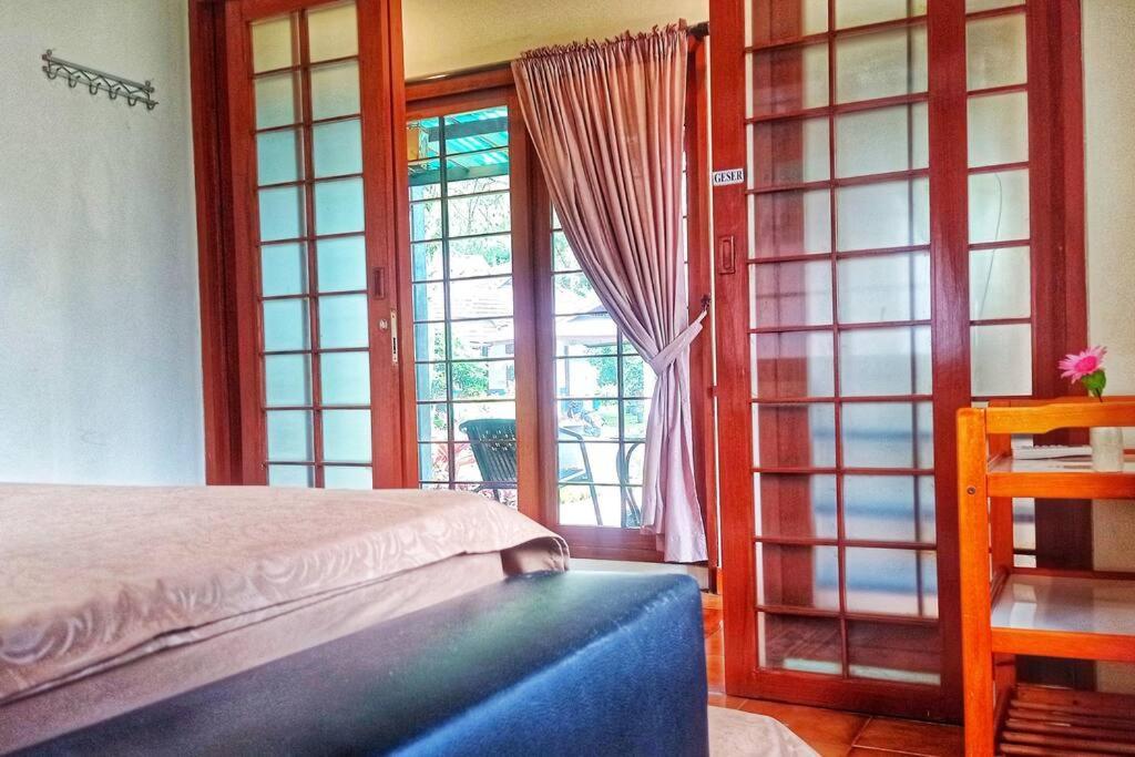 Designer Villa Tokyo Cianjur Kültér fotó