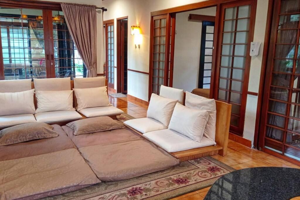 Designer Villa Tokyo Cianjur Kültér fotó