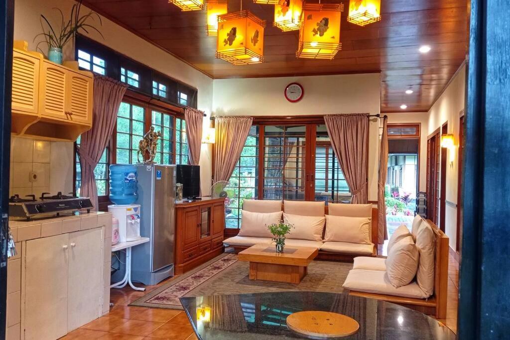 Designer Villa Tokyo Cianjur Kültér fotó