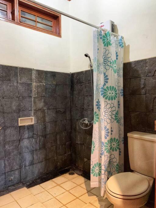 Designer Villa Tokyo Cianjur Kültér fotó